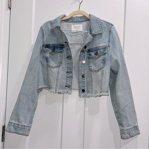 Cropped denim jacket